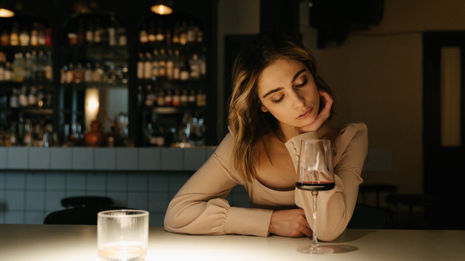 4 date conversation mistakes that turn off women 2