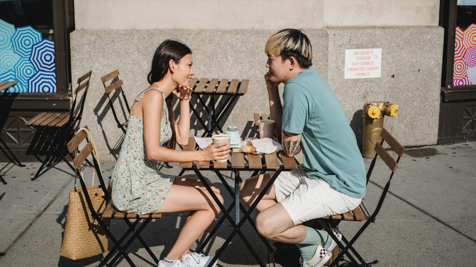 4 date conversation mistakes that turn off women 3