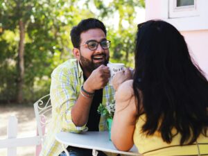 How to Navigate Dating with Anxiety
